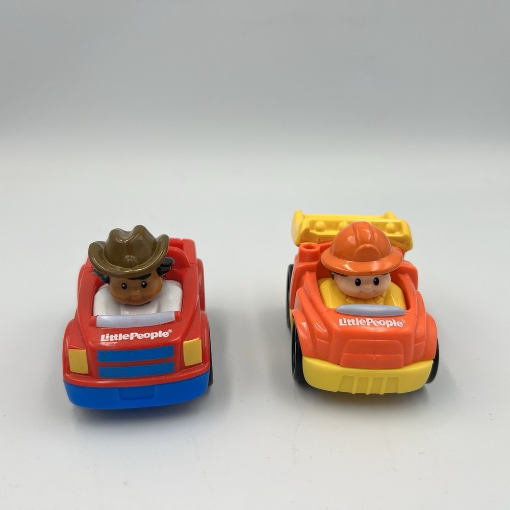Fisher Price Little People Wheelies Cars Lot Of 2 Dump Truck Red‎ Truck Cowboy